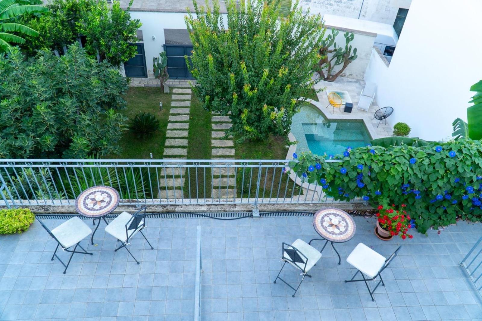 Percebes Exclusive B&B Cutrofiano Εξωτερικό φωτογραφία